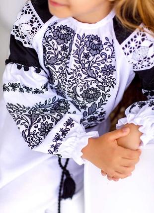 Платье вышиванка белое традиционное для девочки
