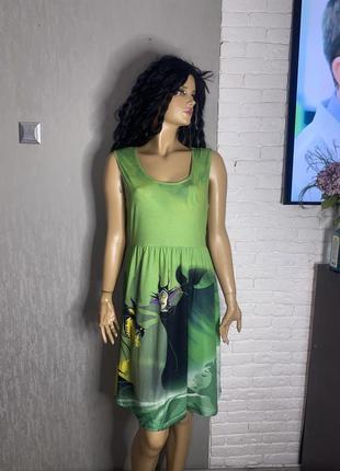 Яркое трикотажное платье в мультяшный принт disney, xl1 фото