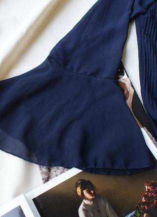 Актуальная блуза плиссе от quiz италия7 фото