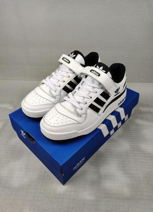 Кроссовки adidas forum low white&black