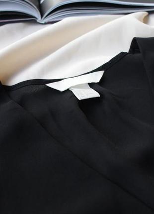Базова подовжена чорна блуза від h&m v-виріз4 фото