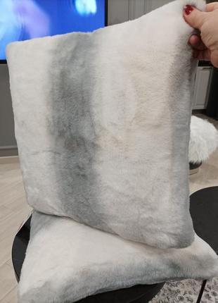 Поьдам меховые лекоративные меховые подушки. подушки .zsra home
