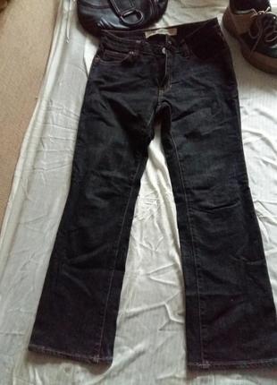 Чорні джинси прямі вкорочені gap m-l