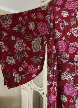 Розкішний шовковий халат кімоно в квіти, довгий5 фото
