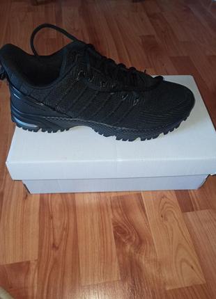 Кроссовки мужские фирмы вaas