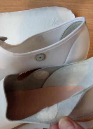 Нишевые кожаные кроссовки слипоны ekn со съемной вставкой германия эксклюзив унисекс10 фото