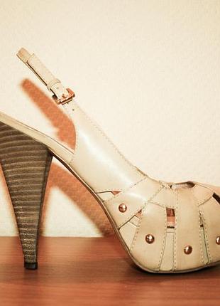 Босоножки guess кожа