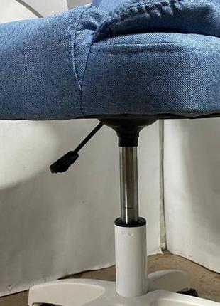 Продам директорские офисные кресла3 фото