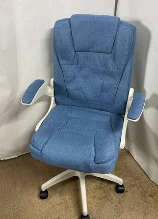 Продам директорские офисные кресла1 фото