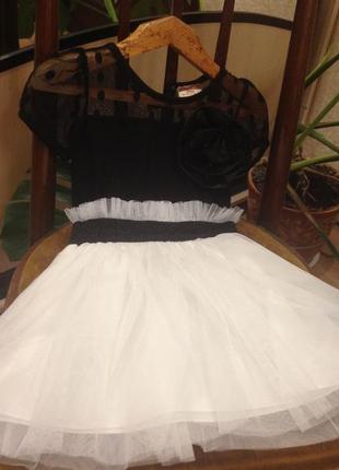 Платье нарядное, праздничное, с белой фатиновой юбкой, р. 90-100 см.5 фото