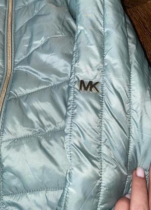Осенняя куртка весенняя куртка микро-пуховик стеганая куртка michael kors куртка демы брендовая куртка на осень стеганная куртка с капюшоном3 фото