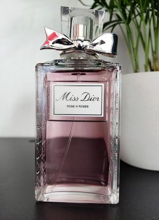 Miss dior rose n'roses (розпив 5мл, 10мл, 15мл, 20мл) оригінал, особиста колекція3 фото