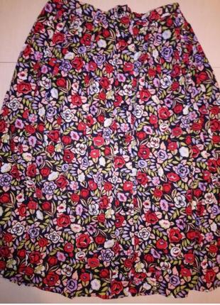🌸🕊️🌿 ... женская юбка на пуговичках р.46/цветочный принт ... 🌿🕊️🌸1 фото