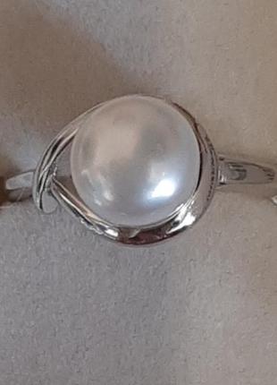 Каблучка срібна з перлиною3 фото
