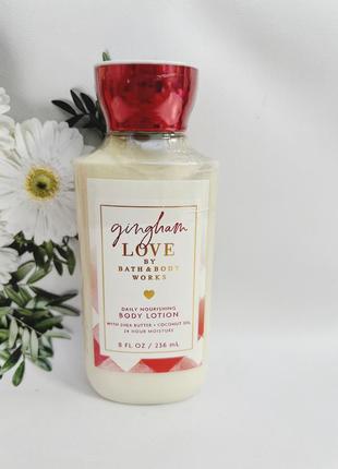 Лосьйон для тіла gingham love  від bath and body works1 фото