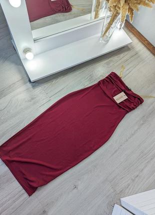 Сукня міді винного кольору від missguided