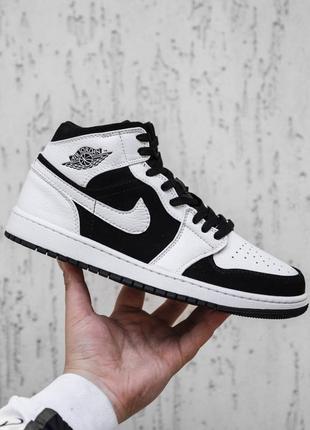 Чоловічі кросівки air jordan 1 retro