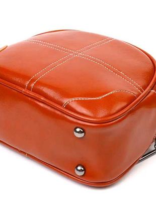 Удобная глянцевая сумка на плечо из натуральной кожи vintage коричневая7 фото