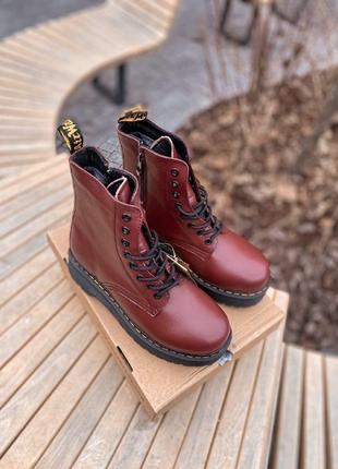 Шикарные женские зимние ботинки dr. martens jadon bordo6 фото