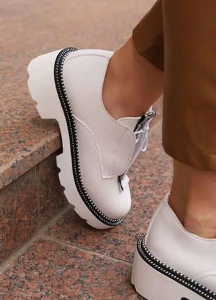 Туфли женские белые на шнуровке т16983 фото