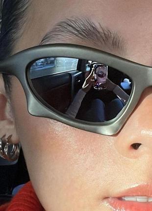 Солнцезащитные очки спортивные прямоугольные хит тренд сезона у2к y2k uv400 в стиле 2000 стиль 902 фото