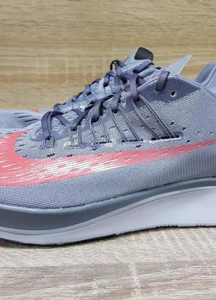 Оригінальні чоловічі кросівки nike zoom fly