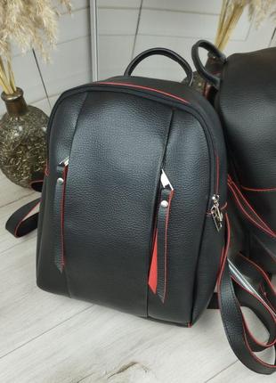 Місткий та комфортний рюкзак, середнього розміру9 фото