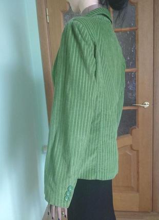 Зеленый женский пиджак4 фото