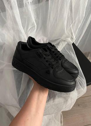 Кросівки жіночі чорні