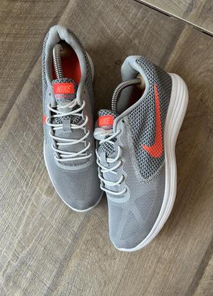 Кроссовки nike revolution 39/25см