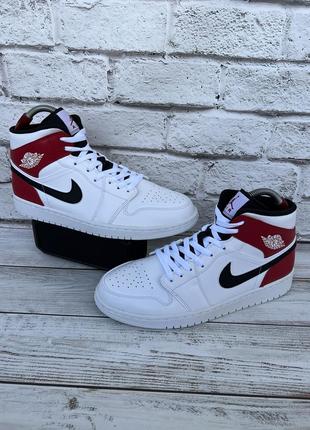 Кроссовки jordan 1 mid white black gym red оригинал 46р.30см.