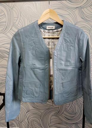 Нова шкіряна куртка zadig&voltaire оригінал з вишивкою нюанс блакитна шкіра жакет