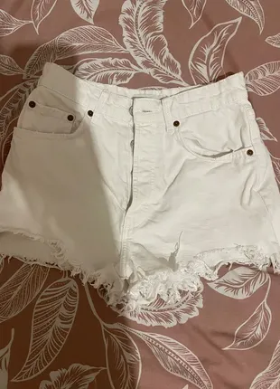 Білі джинсові шорти zara1 фото