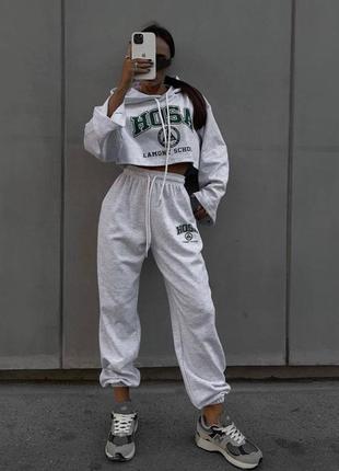 Спортивний костюм двійка джогери і обрізана кофта з капюшоном