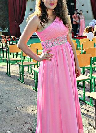 Вечірнє, випускне плаття