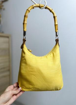 Літна жовта сумка з бамбуковою ручкою