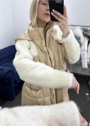 Пуховик із норкою