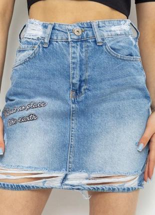 Юбка джинсовая с потертостями с надписями голубая качественная на талии высокая посадка брендовая фирменная короткая средняя рваный низ синяя4 фото