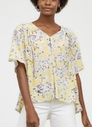 H&m anna glover квіткова блуза топ оверсайз футболка сток