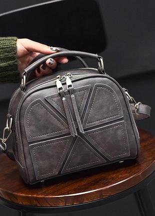 Женская кожаная серая небольшая повседневная сумка клатч с ремешком