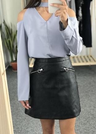 Брендовая черная кожаная мини юбка с карманами на молнии primark этикетка1 фото