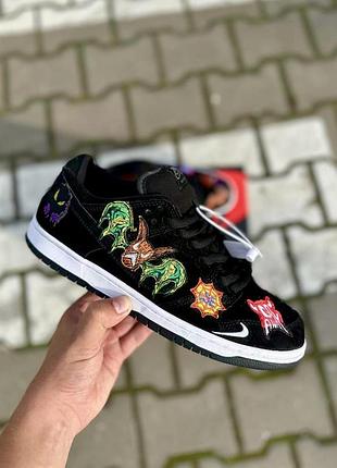 Крутейшие кастомные кроссовки унисекс nike sb dunk low pro qs neckface чёрные с нашивками 36-45 р