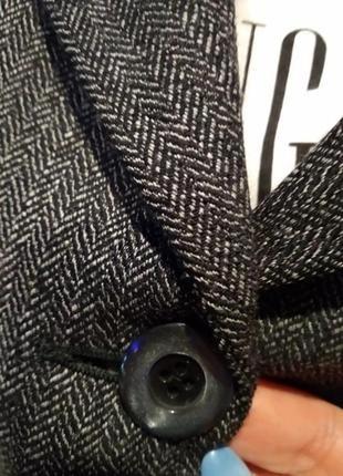 Стильный длинный пиджак жакет серо-черный из натуральной шерсти3 фото