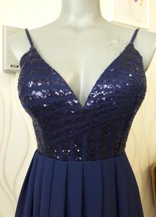 Супер красивое, нарядное, шифоновое на подкладке, с паетками платье темно синего цвета4 фото