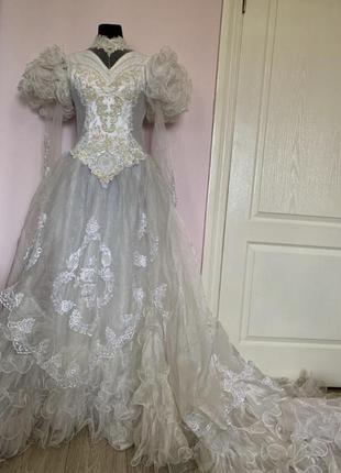 Платье свадебное шлейф, кружево, пышные рукава, винтажное