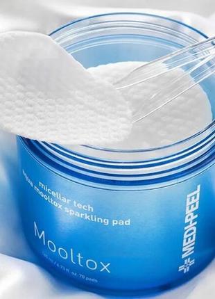 Зволожувальні тонер-педи medi-peel aqua mooltox sparkling pad освіжаючі охолоджуючі