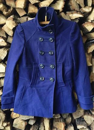 Пальто-жакет в жокейском стиле от бренда f&f синего цвета.1 фото