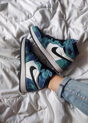 Кроссовки nike air jordan retro tie-dye