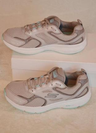 skechers buy сша оригінал! полегшені дихаючні кросівки підвищеного комфорту технології air cooled goga m8 фото