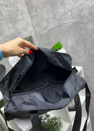 Чорна практична стильна спортивно-дорожня сумка кількість дуже обмежена унісекс10 фото